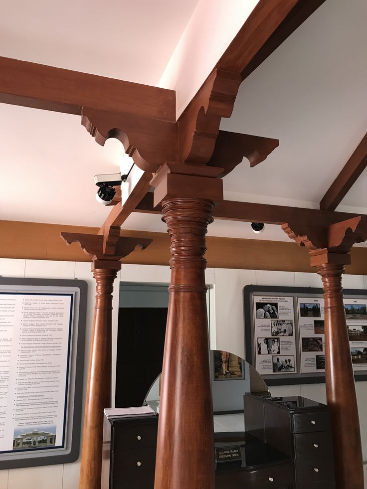 Реставрація колон і дверей